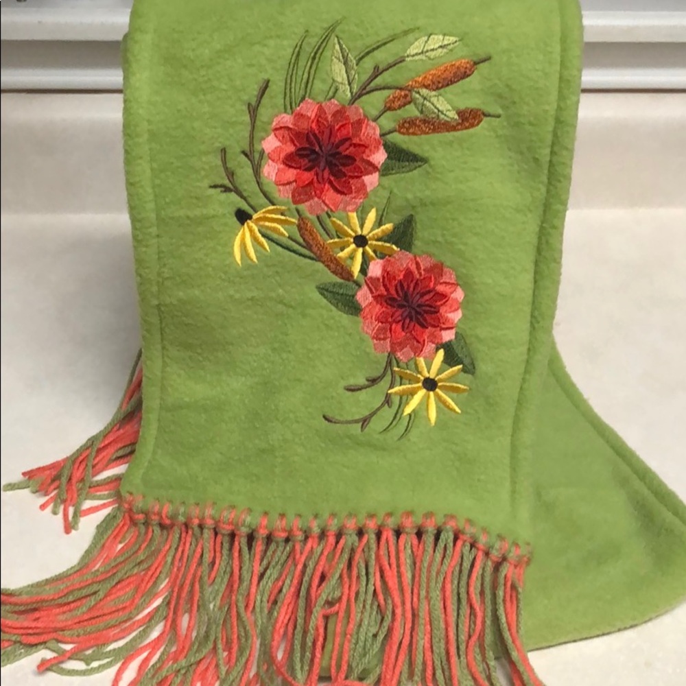 Autumn Flowers Scarf 🍂